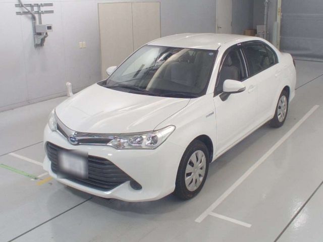 30453 Toyota Corolla axio NKE165 2017 г. (CAA Chubu)